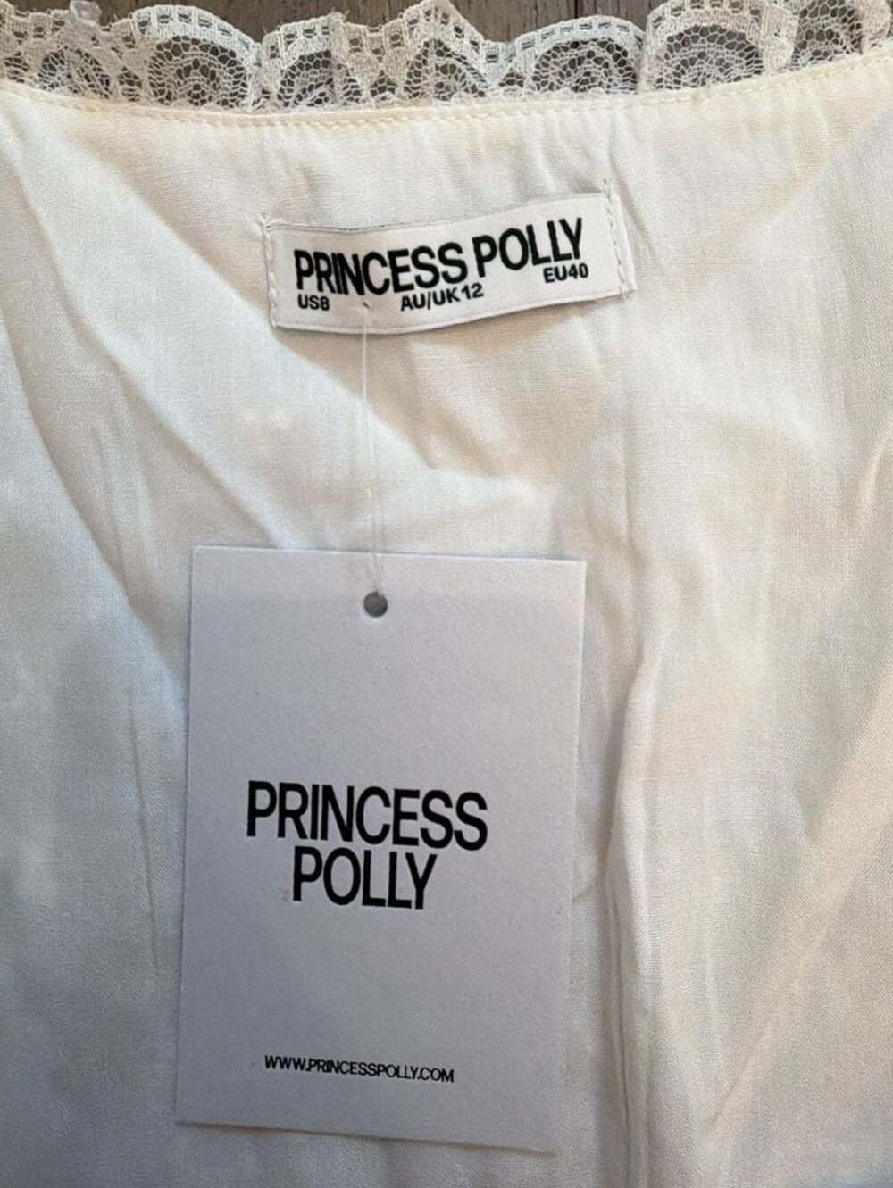 Princess Polly White Lace Trim Tie Front Crop Top Size US 8 - Picture 3 of 3